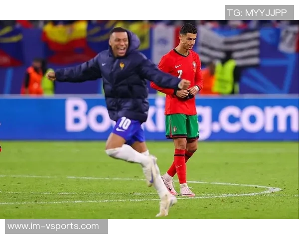 姆巴佩呼吁外界尊重亚马尔的私人生活给予他更多空间与安静